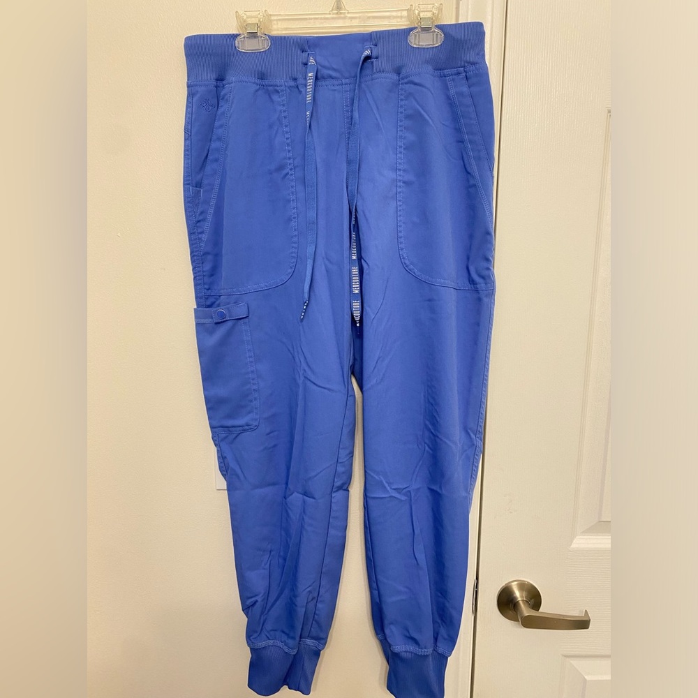 Women’s scrub pants